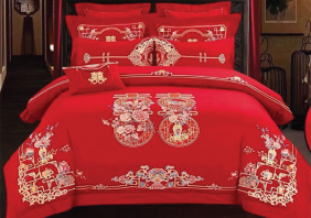 giuong cuoi co nen nam truoc khong 1 5d008c17