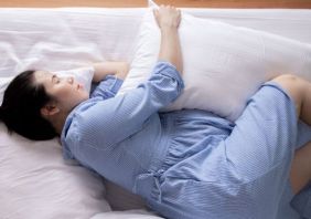 cach nam ngu khi mang thai 1 ea10d318