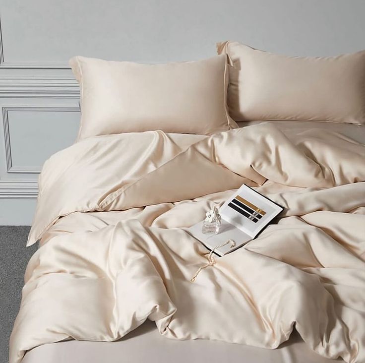 Chăn ga chất liệu satin