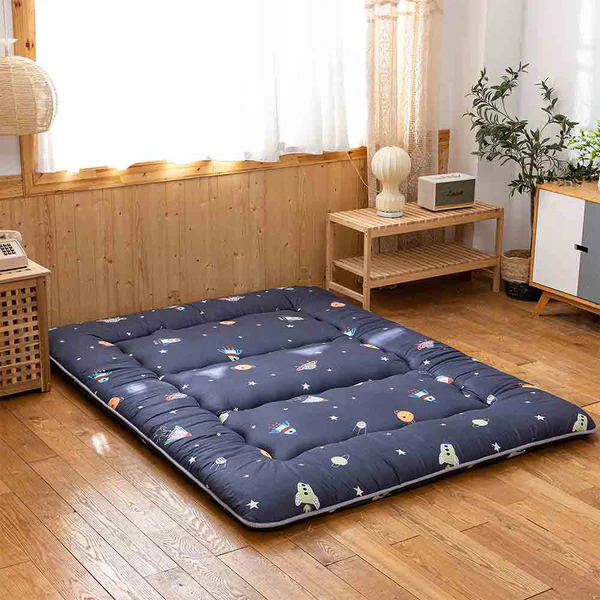 Nằm đệm trực tiếp trên sàn nhà