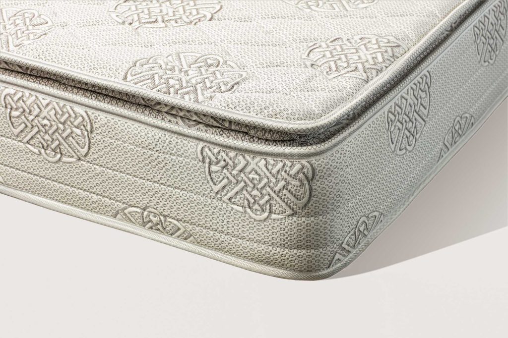 vì sao nệm khách sạn rất êm