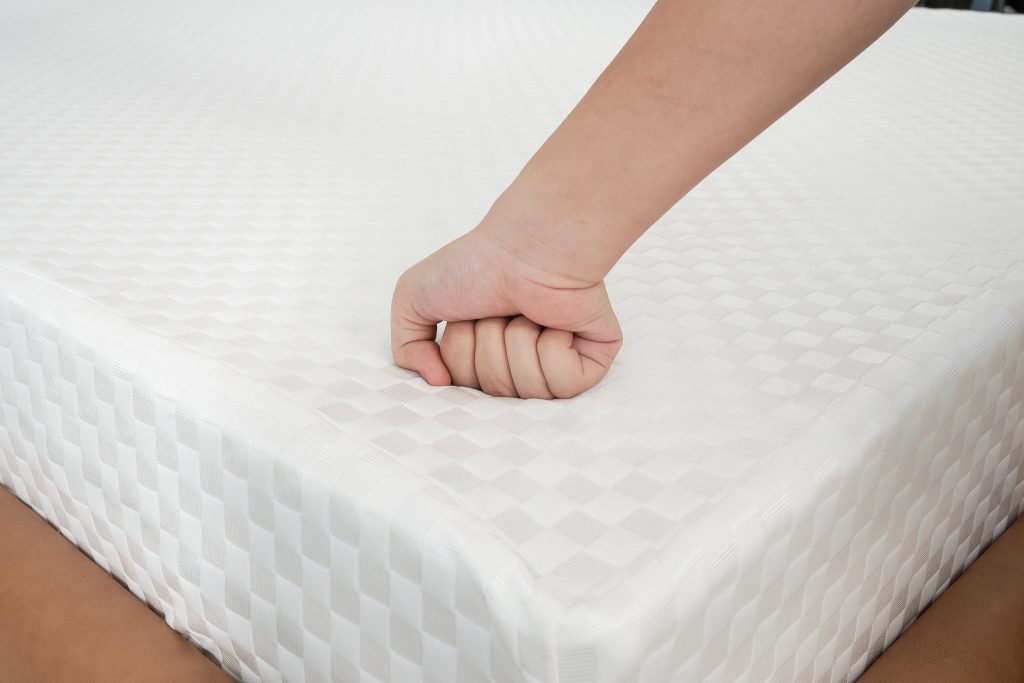 nam dem bi dau lung 9