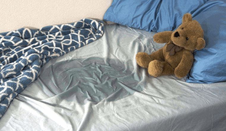 nệm bị ướt phải làm sao