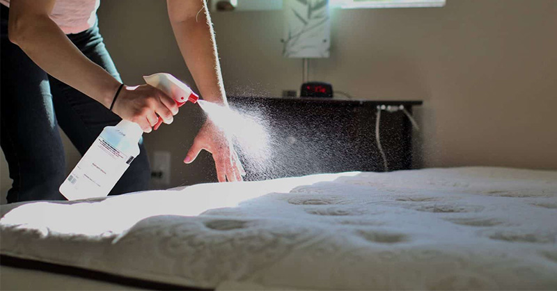 nệm bị ướt phải làm sao