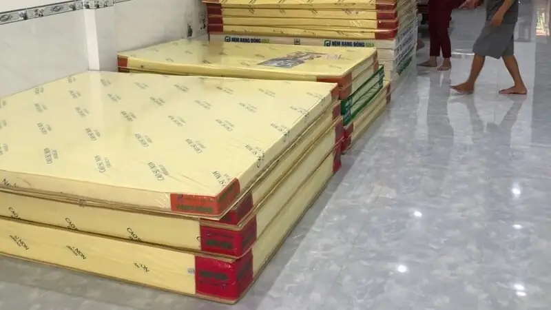 Nệm cao su non American có tốt không? Giải mã chất lượng và đặc điểm 15 nem cao su non american 4