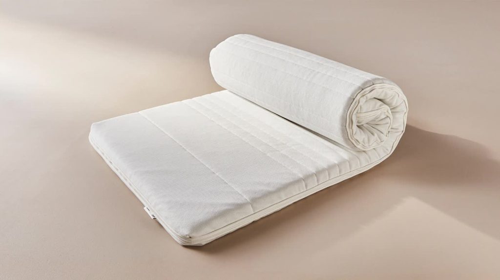 nệm cao su non nằm có đau lưng không