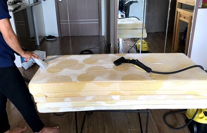 giặt đệm bông ép