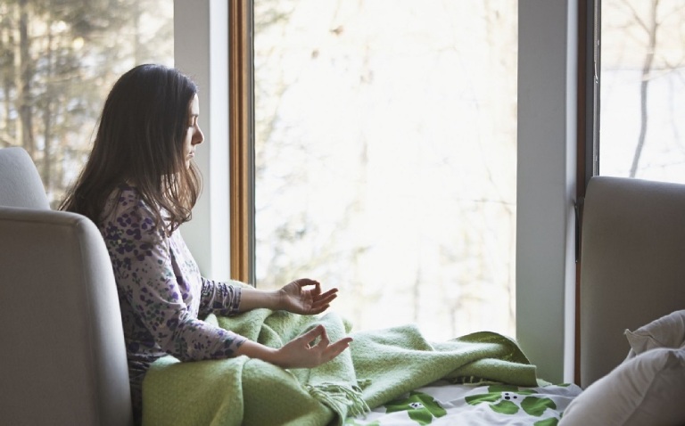 Cách ngủ mà không nhắm mắt và 6 bước đơn giản luyện tập ngủ mở mắt 28 Cách ngủ mà không nhắm mắt