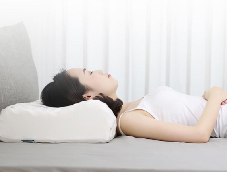 đầu năm có nên mua gối không