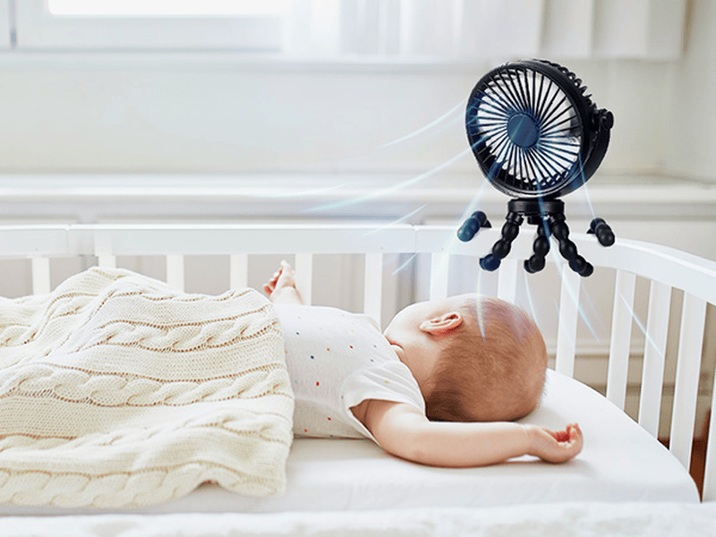 Trẻ nằm nệm bị nóng lưng