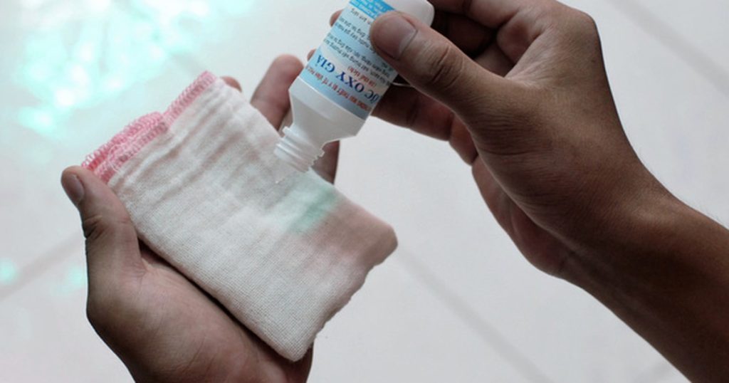 Vỏ gối bị mốc