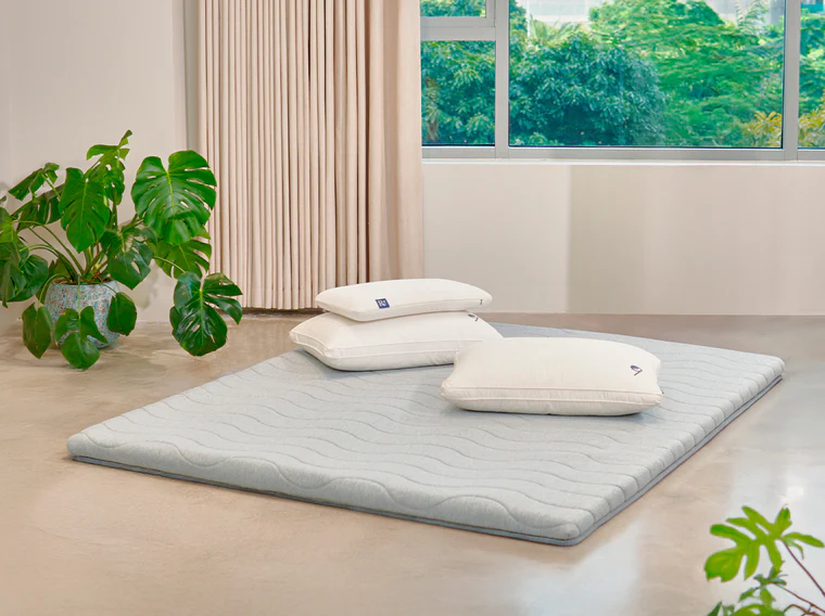 Nên mua nệm topper trải đệm cũ hay đầu tư mua nệm mới? 18 Mua nệm topper trải giường hay mua nệm mới