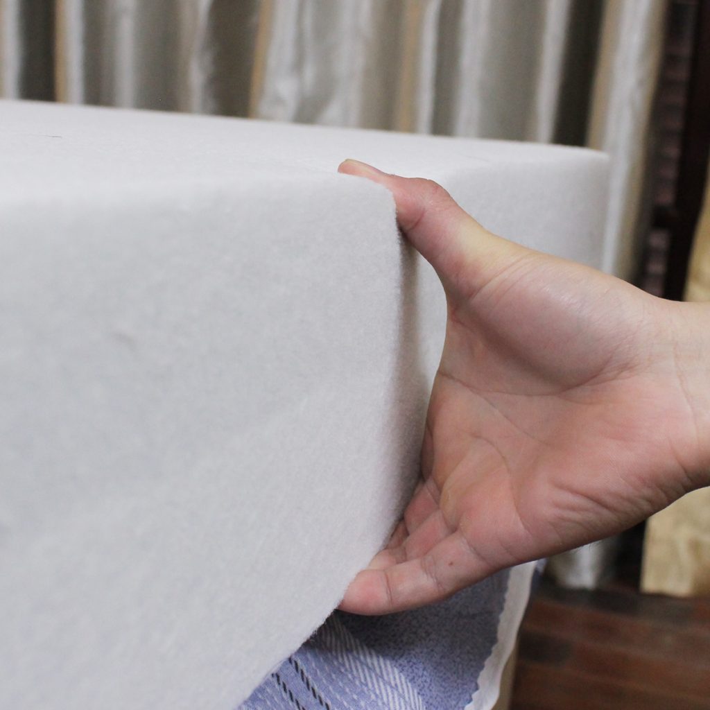 đệm bông ép có nóng không