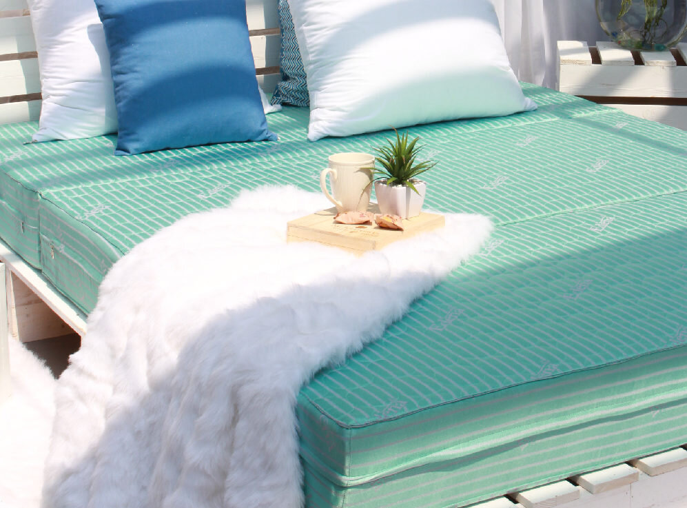 đệm bông ép có nóng không