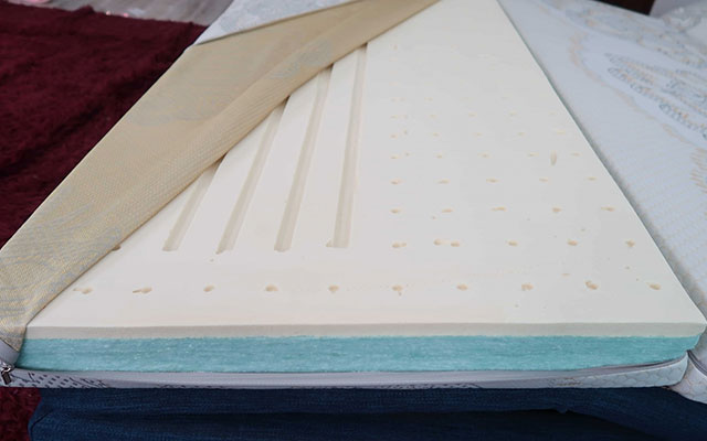 nệm cao su bông ép là gì