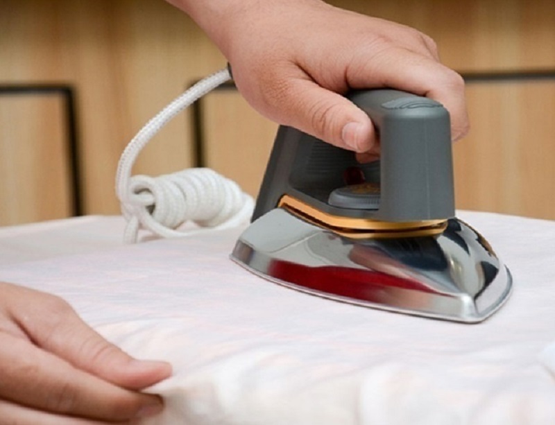 cách gấp drap giường