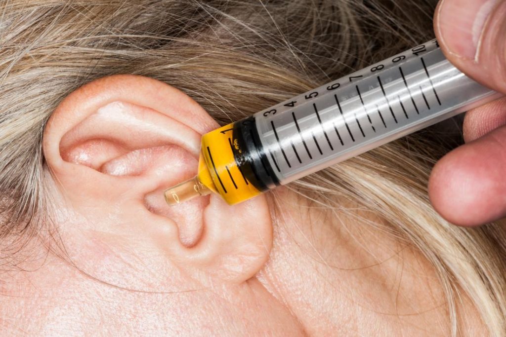 Đeo tai nghe khi ngủ có sao không? 7 rủi ro bạn nên biết trước khi dùng 20 đeo tai nghe khi ngủ có sao không