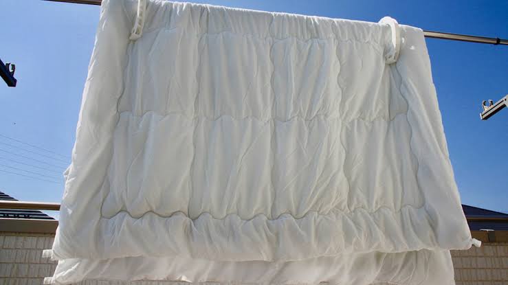 Nệm futon